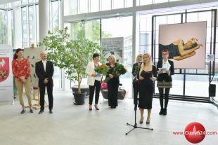 Wystawę zbiorową „Kobiece Spojrzenia” Na Muzykę Klasyczną otwarto w filharmonii 