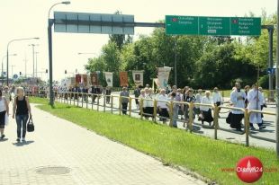 Będą utrudnienia w ruchu i zmiany w komunikacji na Boże Ciało