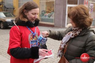 Olsztynianie pomagają! Istny tłum bierze udział w 33. Finale WOŚP na Starym Mieście